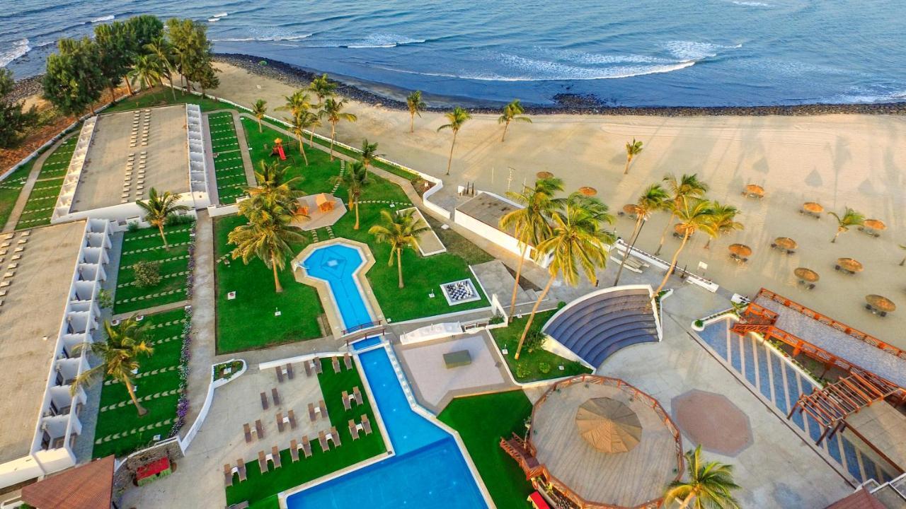 Sunbeach Hotel&Resort Bakau Exterior foto